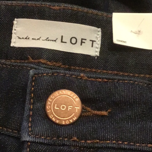 Loft Curvy Skinny Jeans - Picture 6 of 12